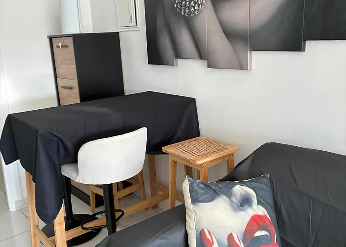 Naturiste Cap D'agde Héliopolis F 4 *